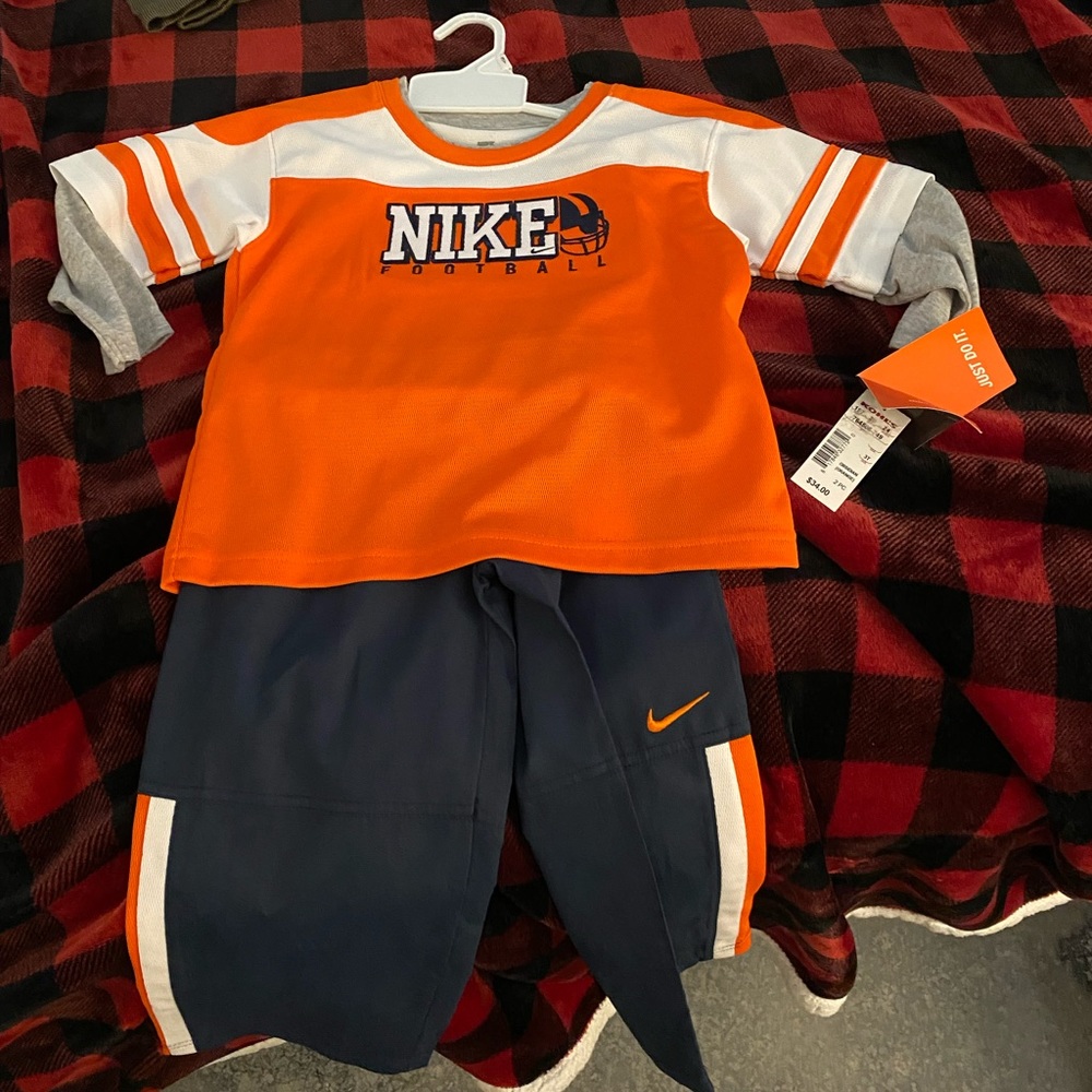 Nike 2 piece set boy 3T